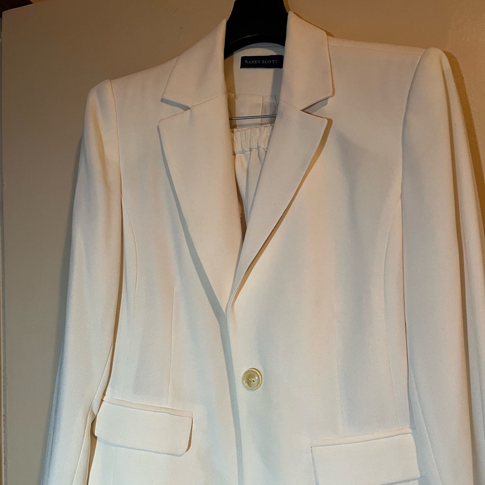 Karen Scott Crème Pantsuit